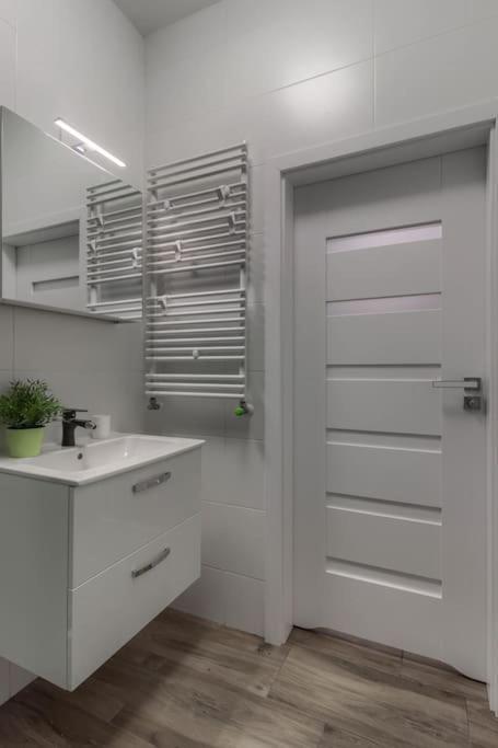 Geodezyjna'70 Cozy Rooms P1 Βαρσοβία Εξωτερικό φωτογραφία